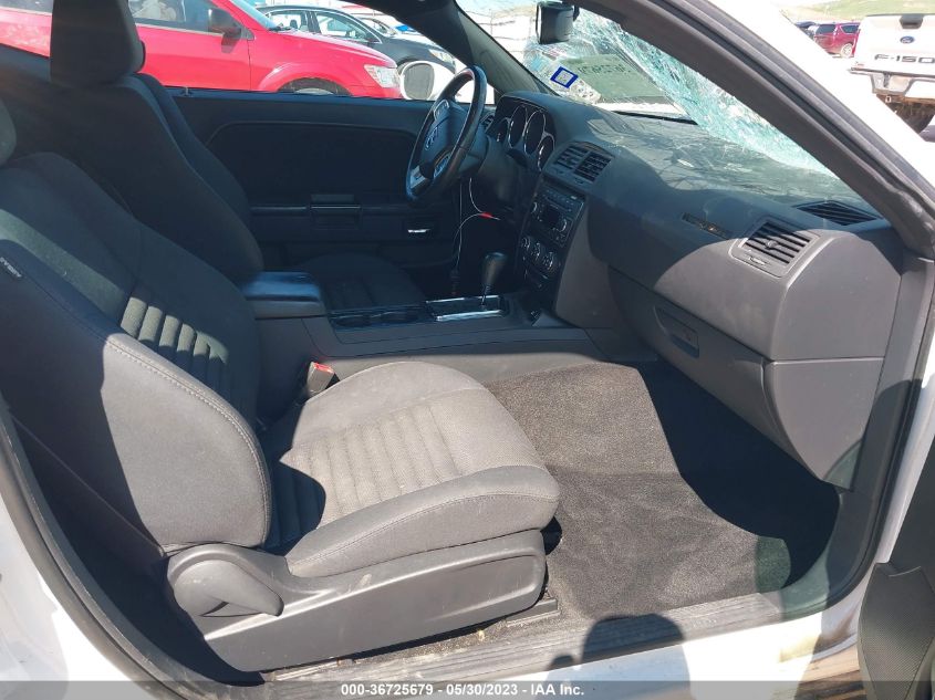 2014 DODGE CHALLENGER SXT - 2C3CDYAG0EH236165
