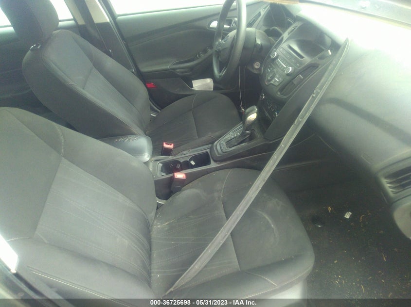 VIN 1FADP3F28HL304524 2017 FORD FOCUS SE