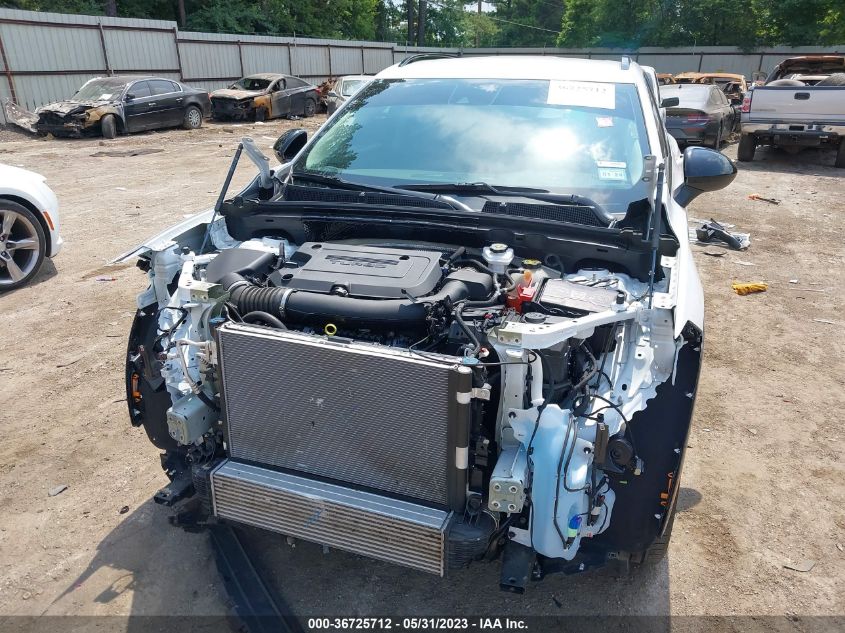 2022 BUICK ENVISION ESSENCE - LRBFZNR43ND021538