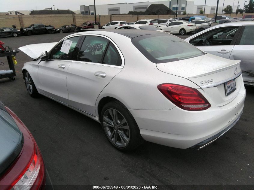 2015 MERCEDES-BENZ C-CLASS C 300 - 55SWF4JB3FU050707