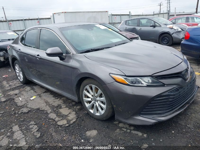 2018 TOYOTA CAMRY LE/SE/XLE/L - 4T1B11HK8JU563417