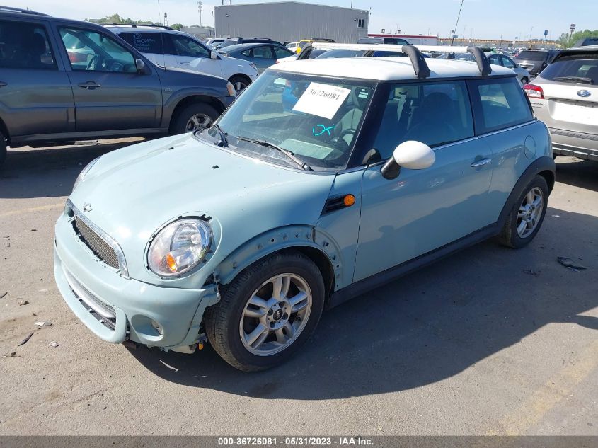 2013 MINI COOPER HARDTOP - WMWSU3C54DT678757