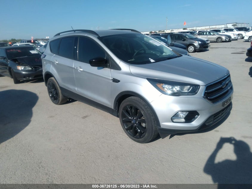 FORD ESCAPE SE 2018