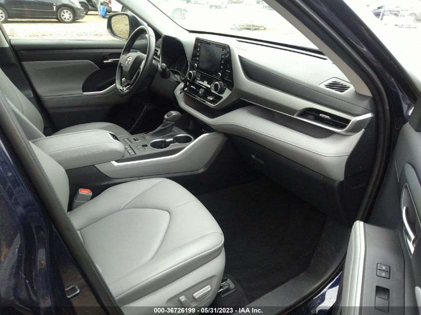 2020 TOYOTA HIGHLANDER XLE - 5TDHZRBHXLS028860