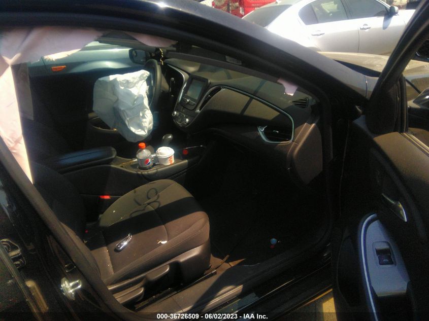 2018 CHEVROLET MALIBU LT - 1G1ZD5ST3JF137036