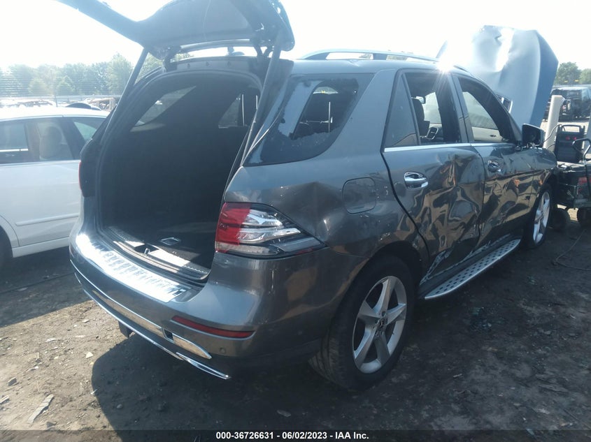 VIN 4JGDA5HB0JB099812 2018 MERCEDES-BENZ GLE GLE 350