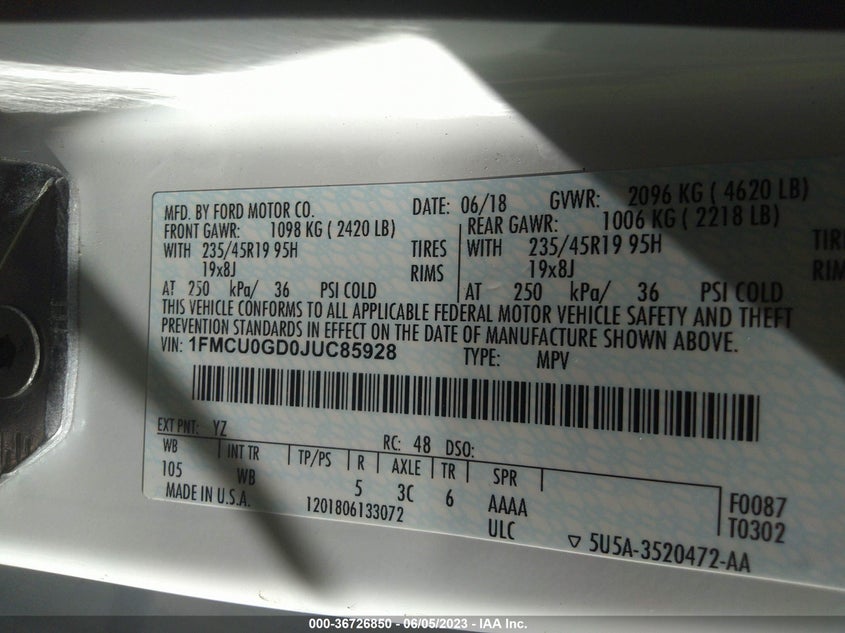 VIN 1FMCU0GD0JUC85928 2018 FORD ESCAPE SE