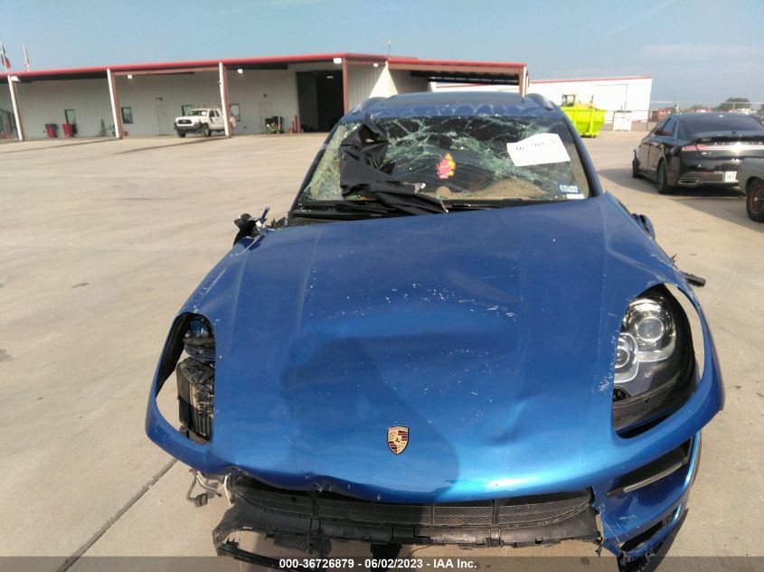 2015 PORSCHE MACAN TURBO - WP1AF2A50FLB98125