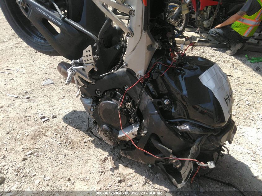 2008 HONDA CBR600 RR - JH2PC40048M106881