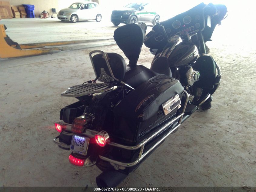 2009 HARLEY-DAVIDSON FLHTCU 1HD1FL4189Y643250