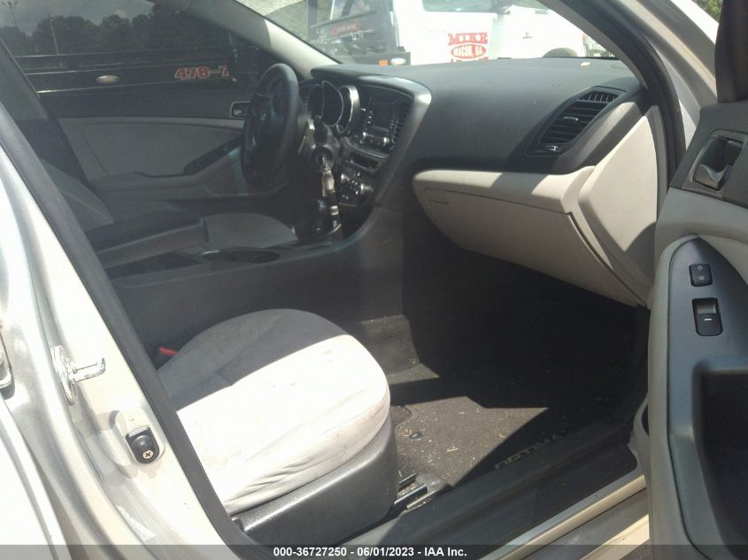 2014 KIA OPTIMA LX - KNAGM4A77E5466926