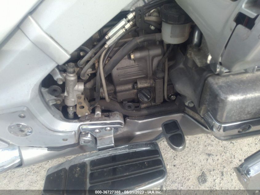 2005 HONDA GL1800 1HFSC47085A413188