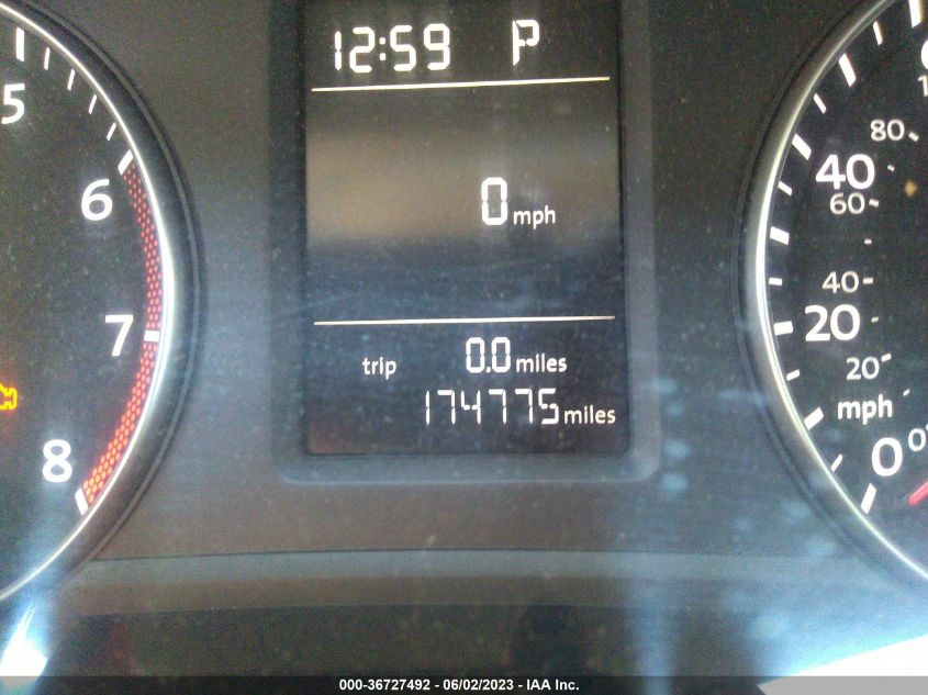 2015 VOLKSWAGEN PASSAT 1.8T LIMITED EDITION - 1VWAT7A37FC113879