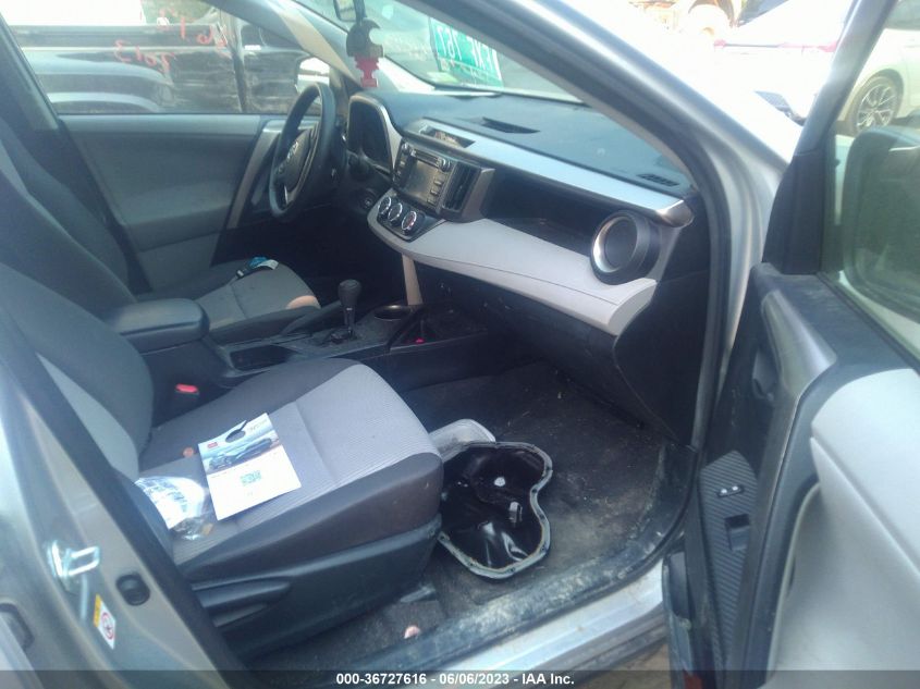 2013 TOYOTA RAV4 LE - JTMBFREV6D5008614