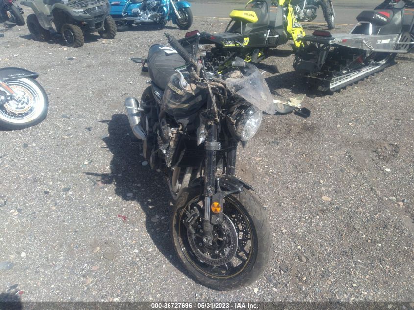 2023 KAWASAKI ZR900 JKAZR2E16PA012131