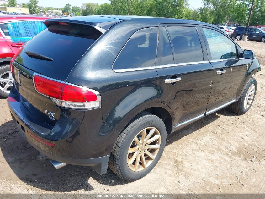 2013 LINCOLN MKX - 2LMDJ8JK3DBL33861