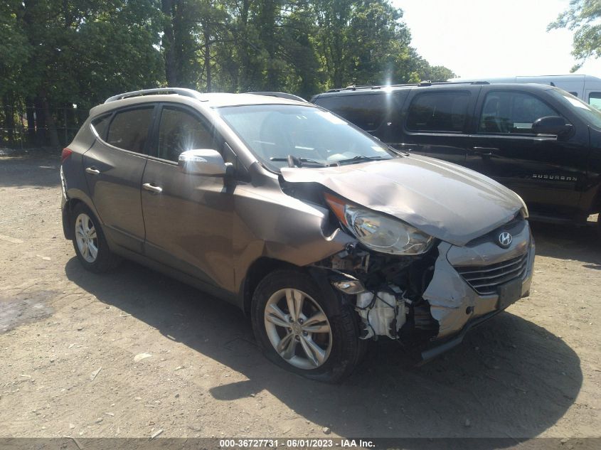 2013 HYUNDAI TUCSON GLS - KM8JUCAC7DU556688