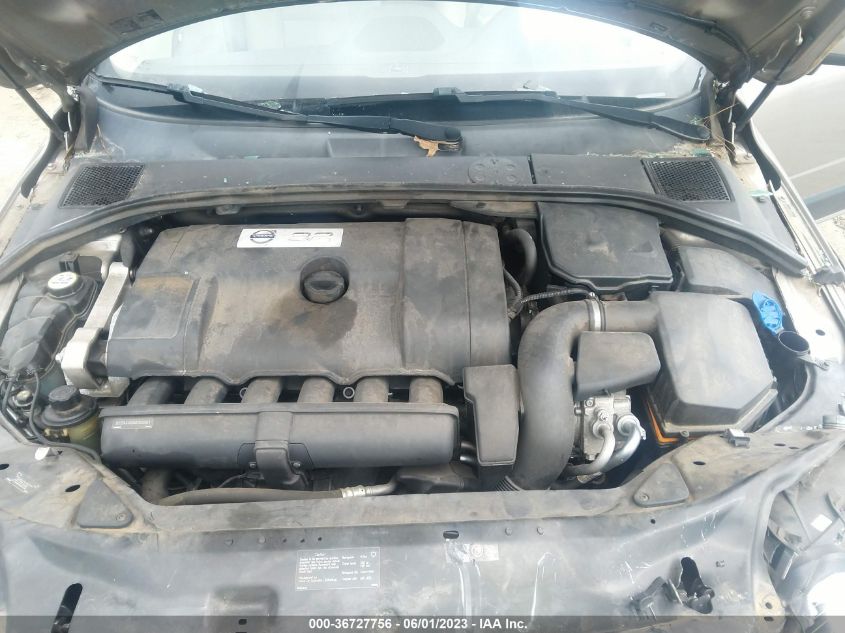 2013 VOLVO XC70 3.2L - YV4952BZ8D1154839