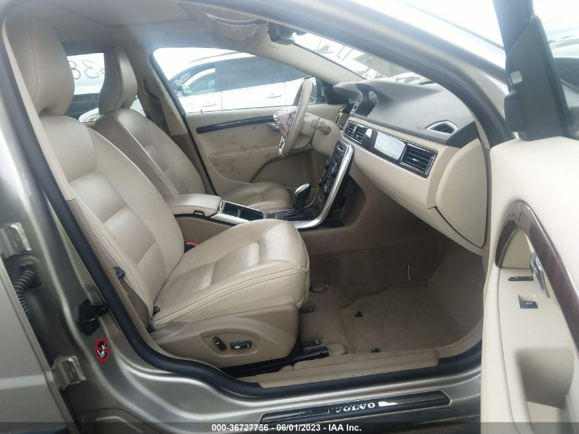 2013 VOLVO XC70 3.2L - YV4952BZ8D1154839