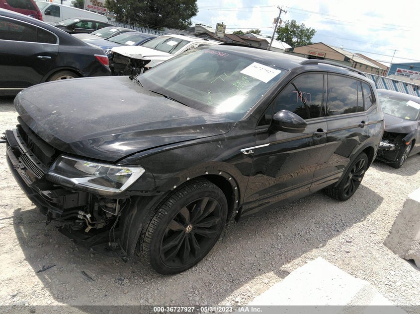 VIN 3VV2B7AX8LM160377 2020 VOLKSWAGEN TIGUAN SE/SEL/SE R-LINE BLACK
