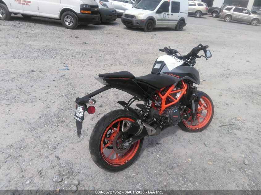 2022 KTM 390 DUKE MD2JPJ403NC251577