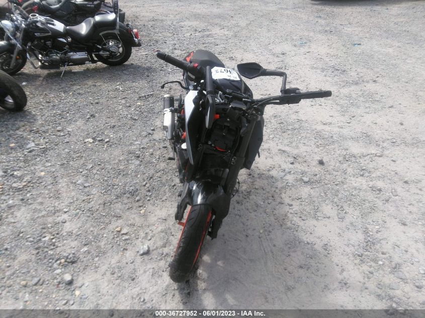 2022 KTM 390 DUKE MD2JPJ403NC251577