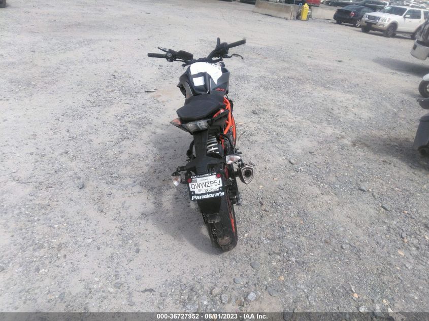 2022 KTM 390 DUKE MD2JPJ403NC251577