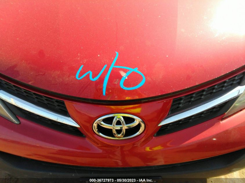 2015 TOYOTA RAV4 LE - 2T3BFREV2FW274756