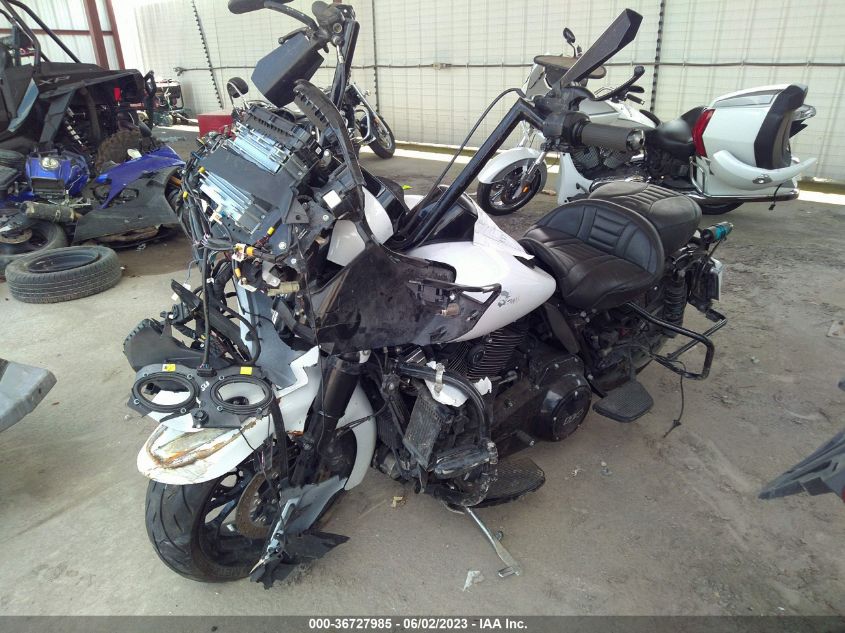 2020 HARLEY-DAVIDSON FLTRK 1HD1KZF13LB612106