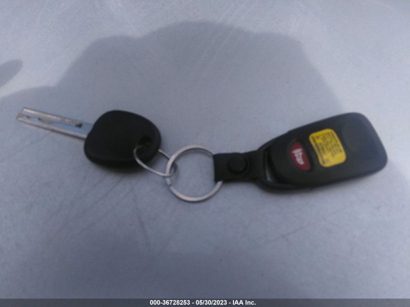 2016 HYUNDAI ACCENT SE - KMHCT4AE5GU083266