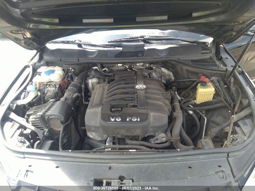 2013 VOLKSWAGEN TOUAREG LUX - WVGEF9BP0DD010279