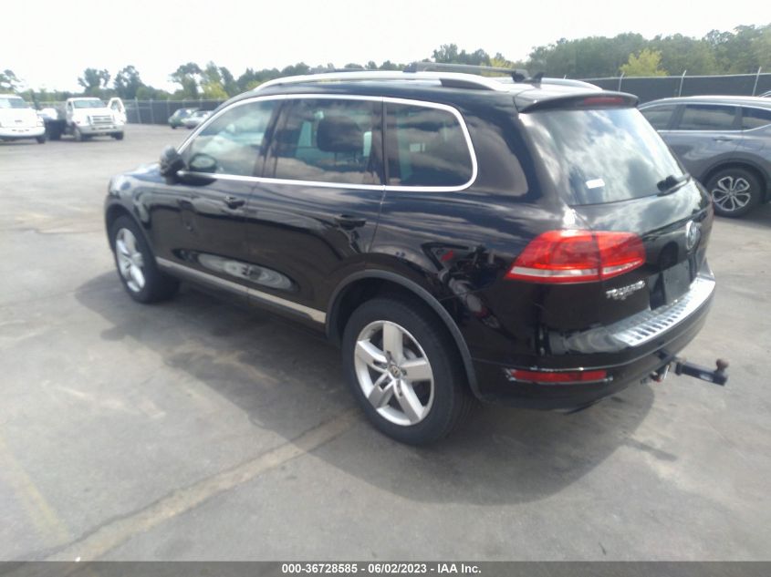 2013 VOLKSWAGEN TOUAREG LUX - WVGEF9BP0DD010279