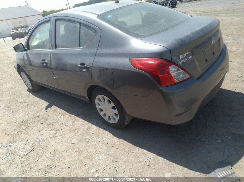 2018 NISSAN VERSA SEDAN S - 3N1CN7AP1JL845739