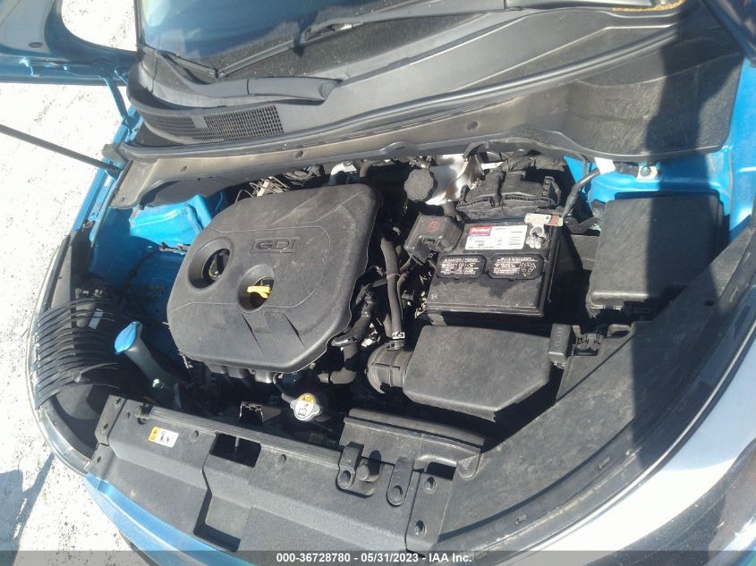 2016 KIA SOUL + - KNDJP3A51G7388448