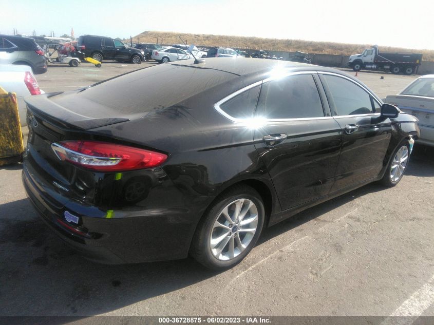 2019 FORD FUSION ENERGI TITANIUM - 3FA6P0SU7KR104595