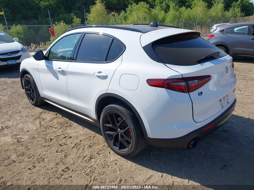 VIN ZASPAKAN3K7C66518 2019 ALFA ROMEO STELVIO SPORT