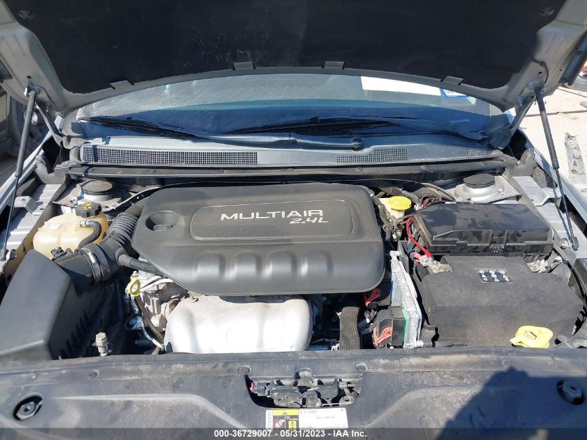 2015 CHRYSLER 200 C - 1C3CCCCB0FN723947