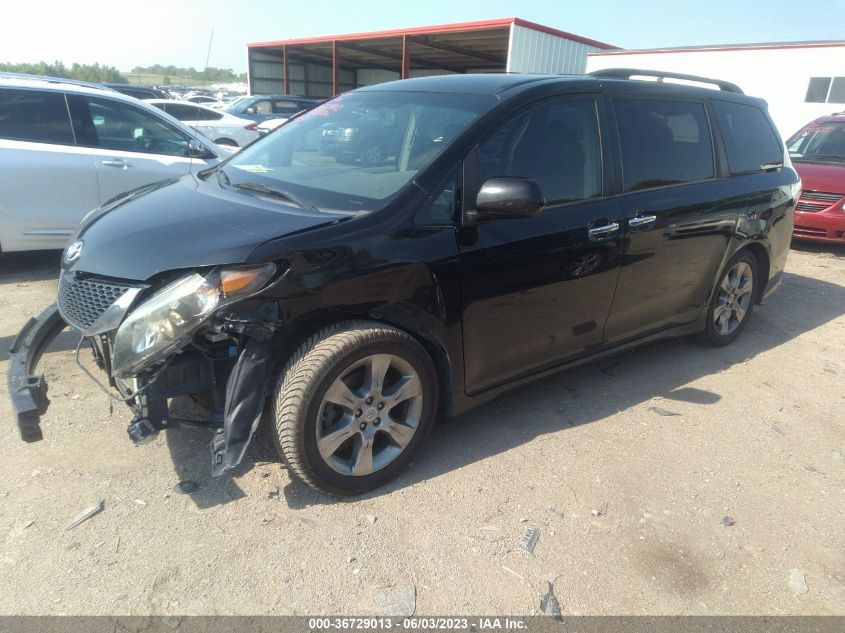 2013 TOYOTA SIENNA SE - 5TDXK3DC1DS303287