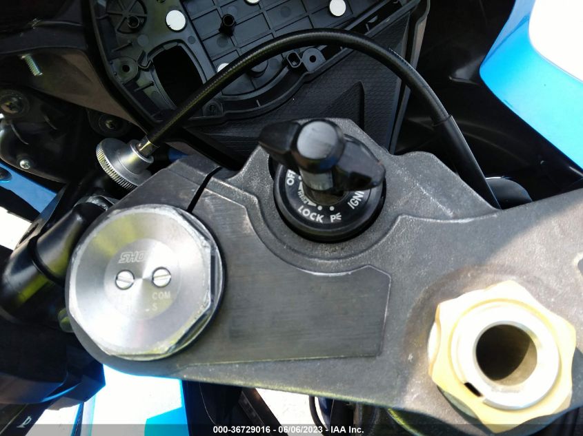 2015 SUZUKI GSX-R1000 JS1GT78A1F2101177