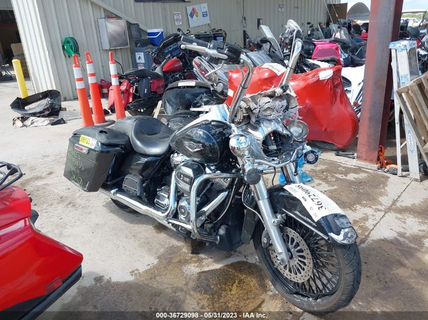 2017 HARLEY-DAVIDSON FLHR ROAD KING - 1HD1FBC12HB638669