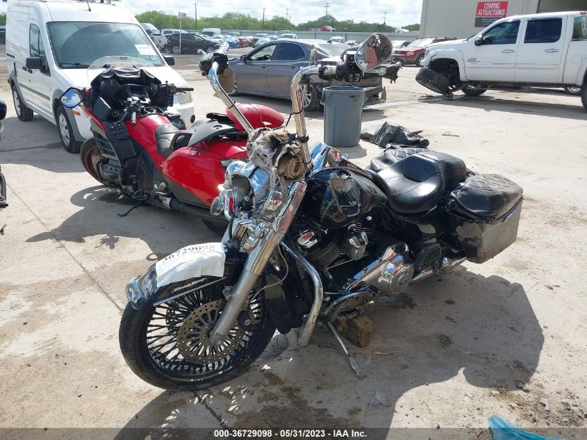 2017 HARLEY-DAVIDSON FLHR ROAD KING - 1HD1FBC12HB638669