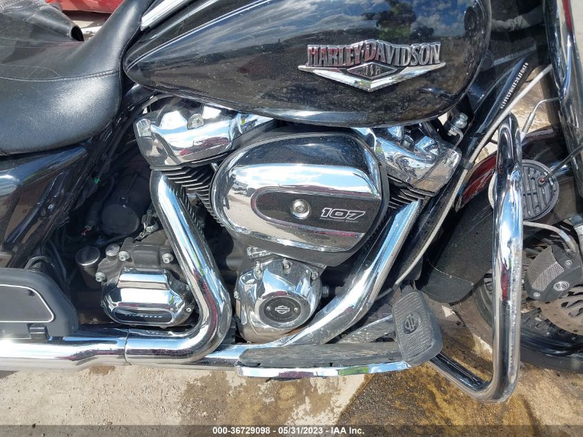 2017 HARLEY-DAVIDSON FLHR ROAD KING - 1HD1FBC12HB638669