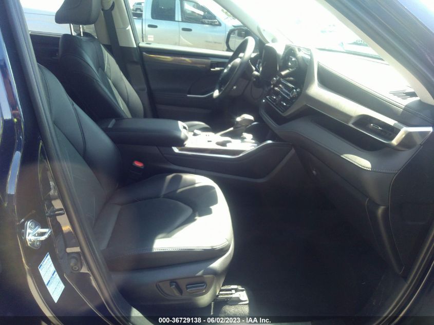 2022 TOYOTA HIGHLANDER PLATINUM - 5TDFZRBH2NS204049