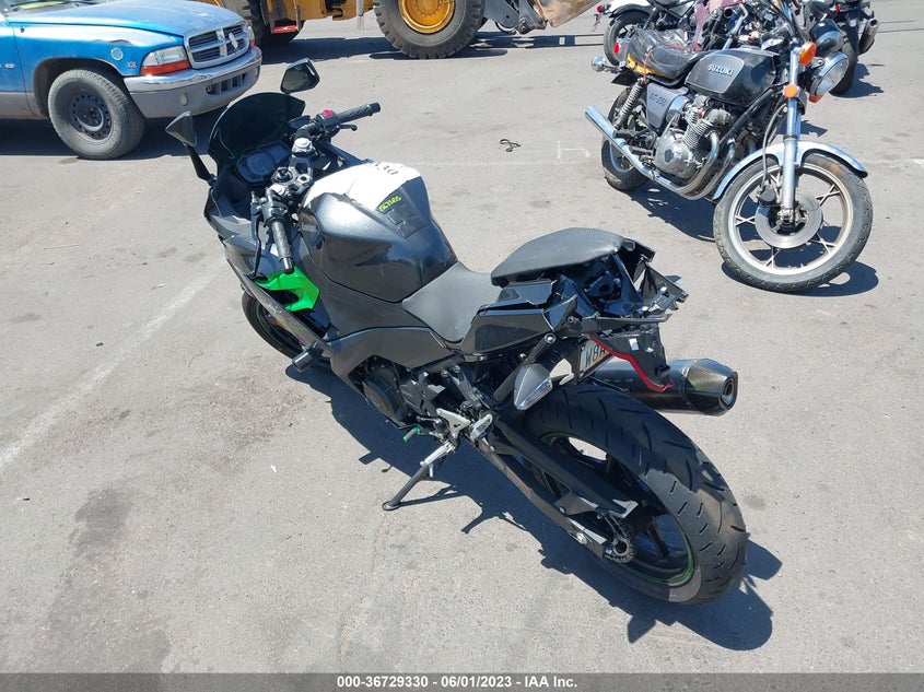 VIN JKAEXKH12PDAP6362 2023 KAWASAKI EX400
