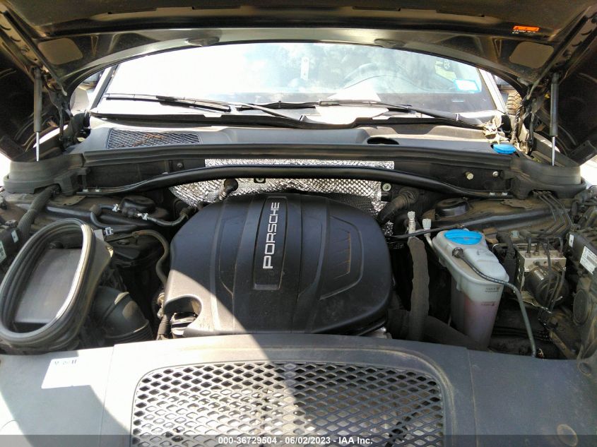 2018 PORSCHE MACAN - WP1AA2A54JLB14993