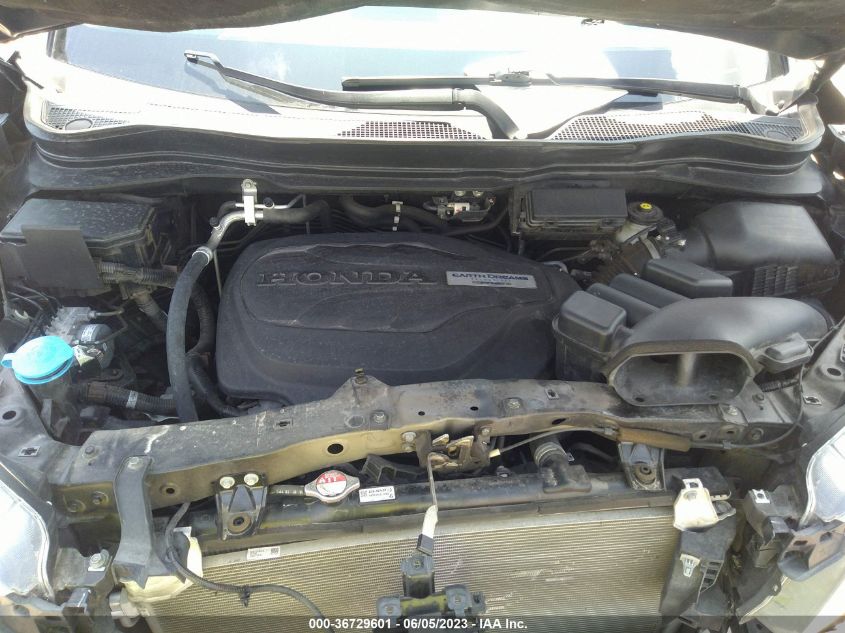 2019 HONDA RIDGELINE RTL-E - 5FPYK3F76KB007324