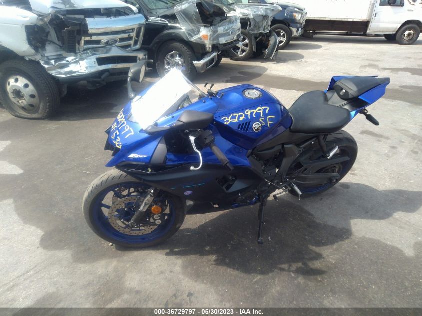VIN JYARM38E5NA002286 2022 YAMAHA YZFR7