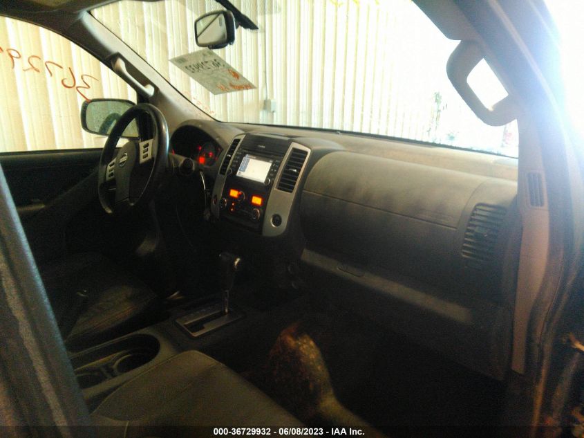 2015 NISSAN FRONTIER PRO-4X - 1N6AD0EV0FN700154