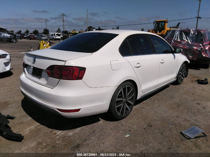 2014 VOLKSWAGEN JETTA SEDAN GLI AUTOBAHN W/NAV - 3VW4T7AJ5EM391642