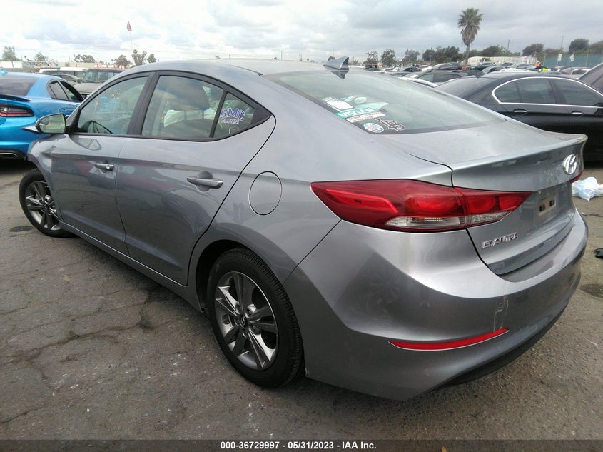 VIN 5NPD84LF4HH143419 2017 HYUNDAI ELANTRA SE